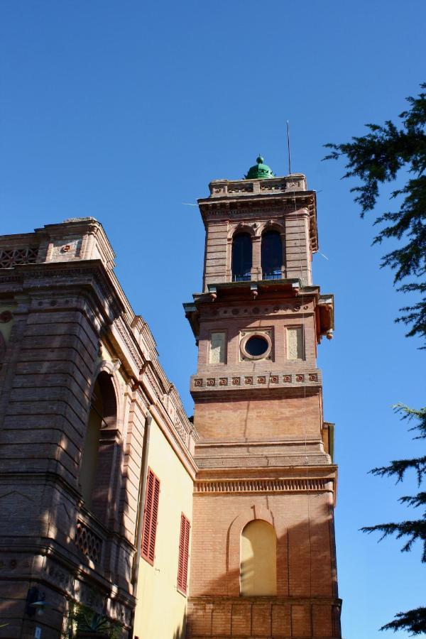 La Torre Di Caprera Appartement Siena Buitenkant foto