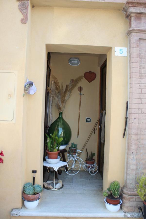 La Torre Di Caprera Appartement Siena Buitenkant foto