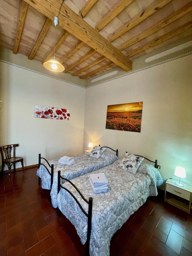 La Torre Di Caprera Appartement Siena Buitenkant foto