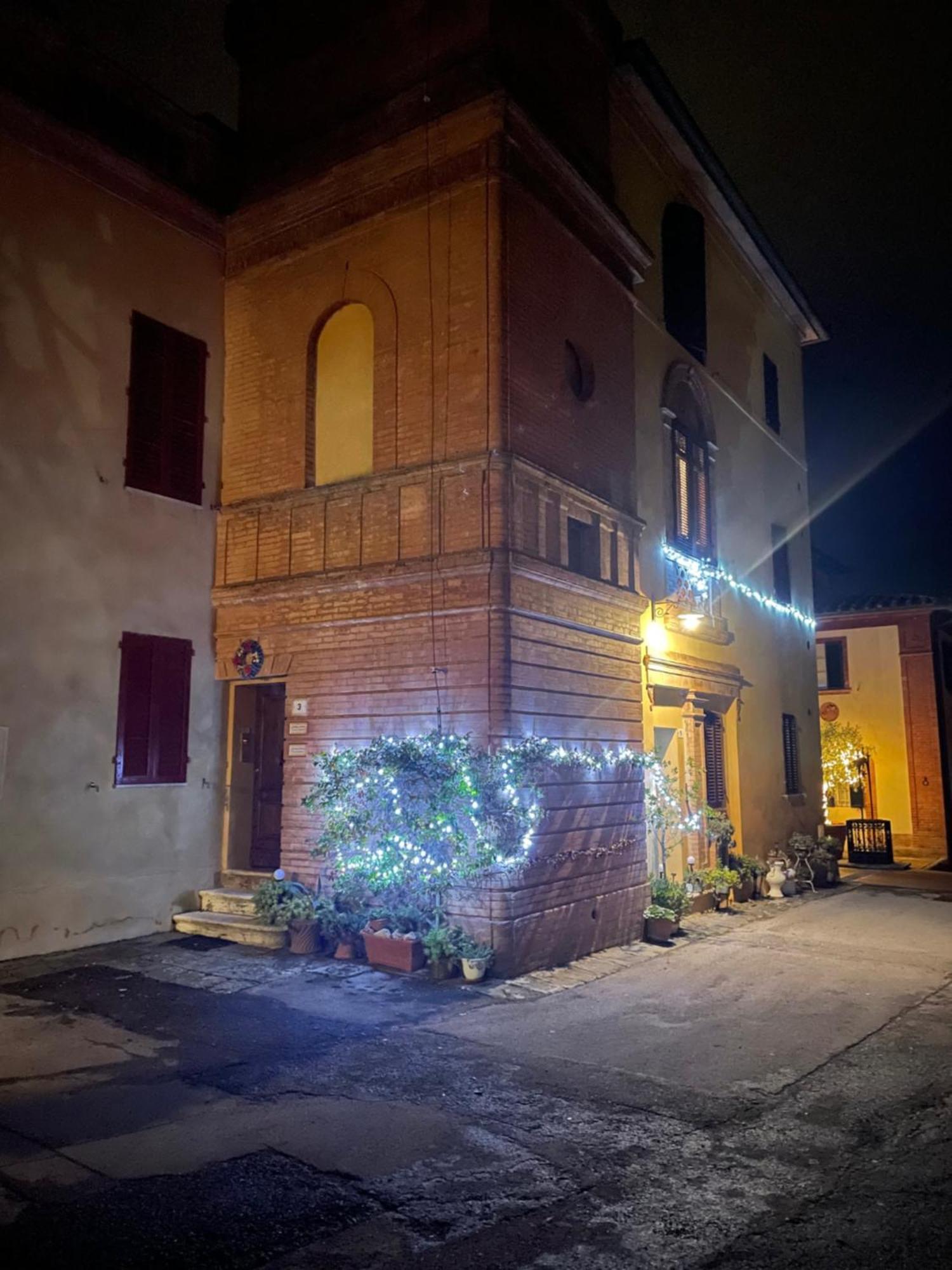 La Torre Di Caprera Appartement Siena Buitenkant foto